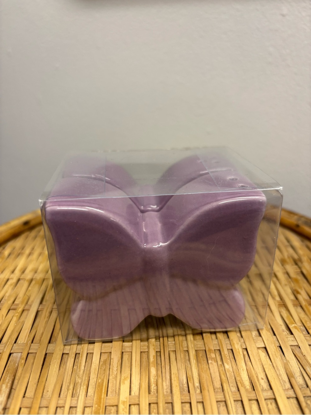 Lavender Butterfly Salt & Pepper Saker